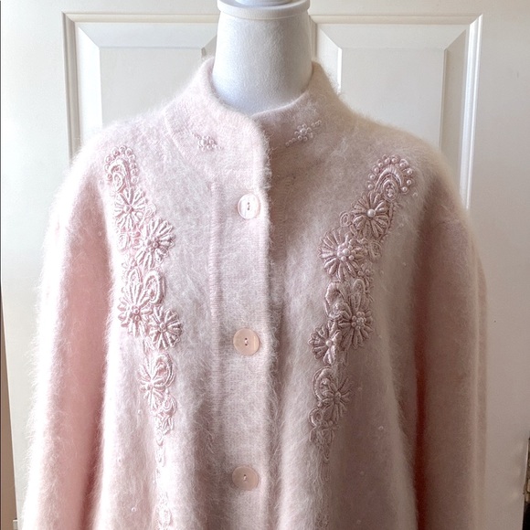 Lee Sands Long Cardigan Jacket Rabbit Angora Hair Blend Very Light Pink Size OS - Picture 3 of 16